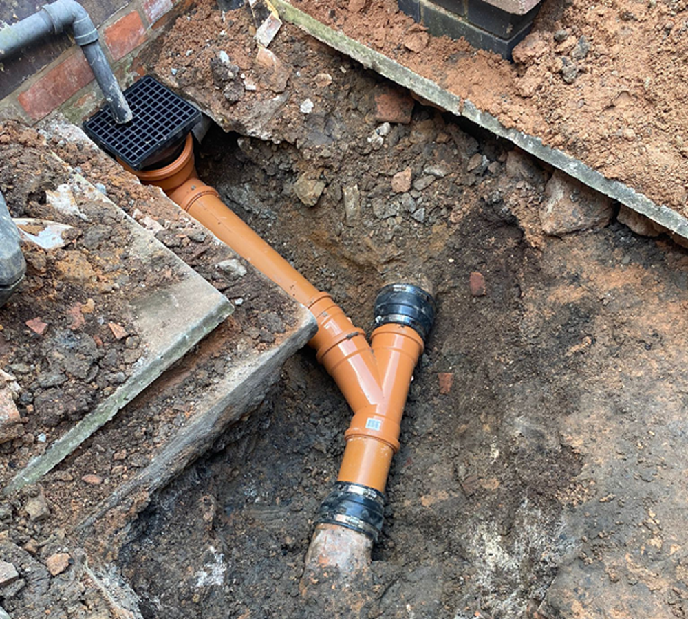 https://newage-plumbing.com/wp-content/uploads/2024/02/Drain-repairs-for-Estate-Agents-1.png